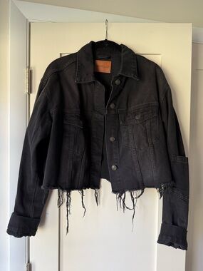 Cropped Black Distressed Denim Jacket